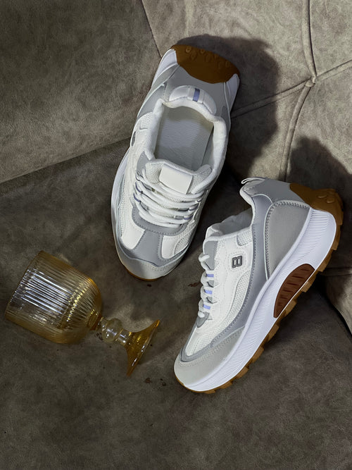 casual shoes